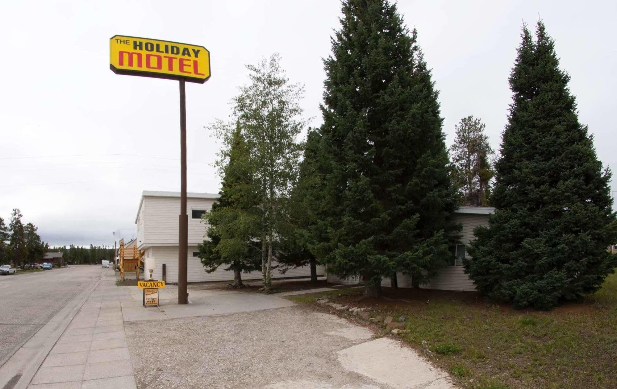 Yellowstone Holiday Motel West Yellowstone Ngoại thất bức ảnh
